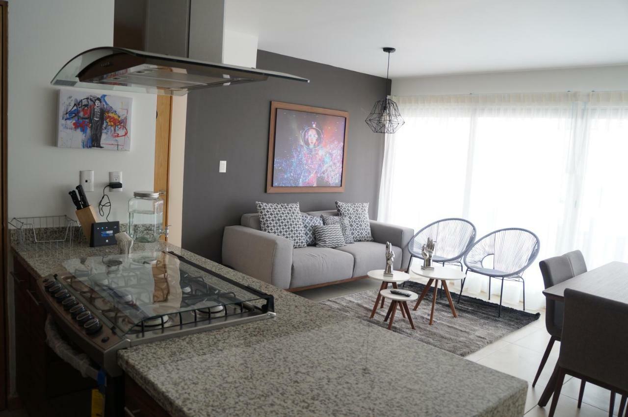 Metropolitan Suites Zapopan Buitenkant foto